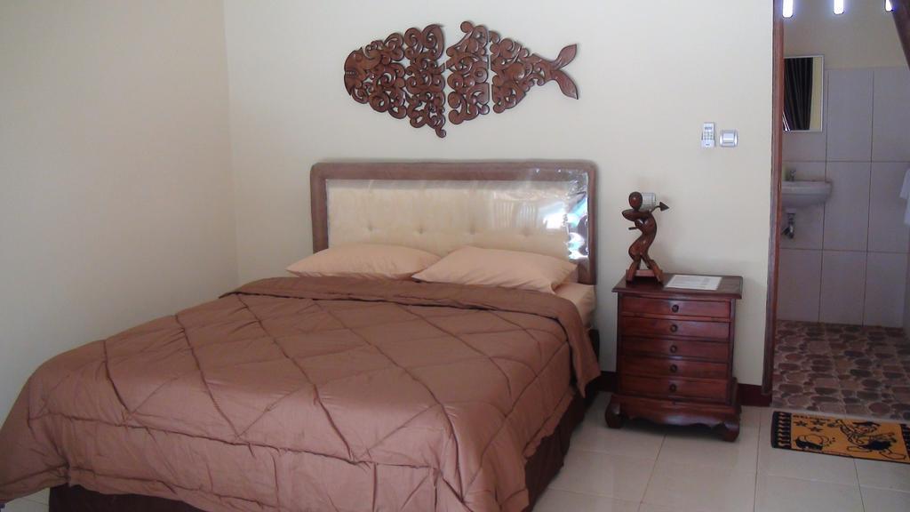 Villa Yukie Senggigi Montongbuwoh Room photo